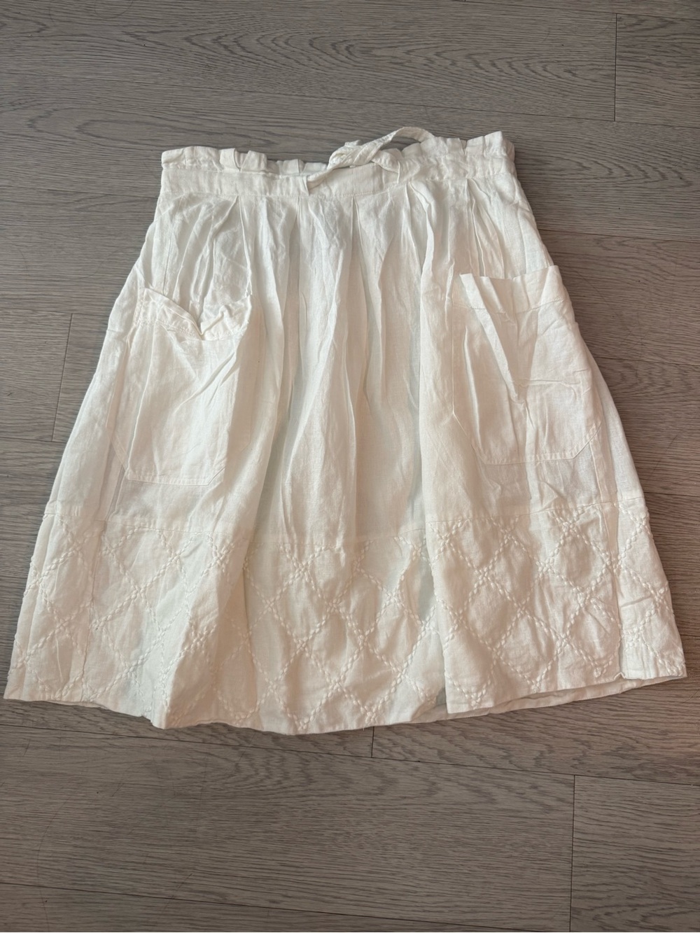 Sea New York White A-Line Embroidered Pocket Skirt size 4